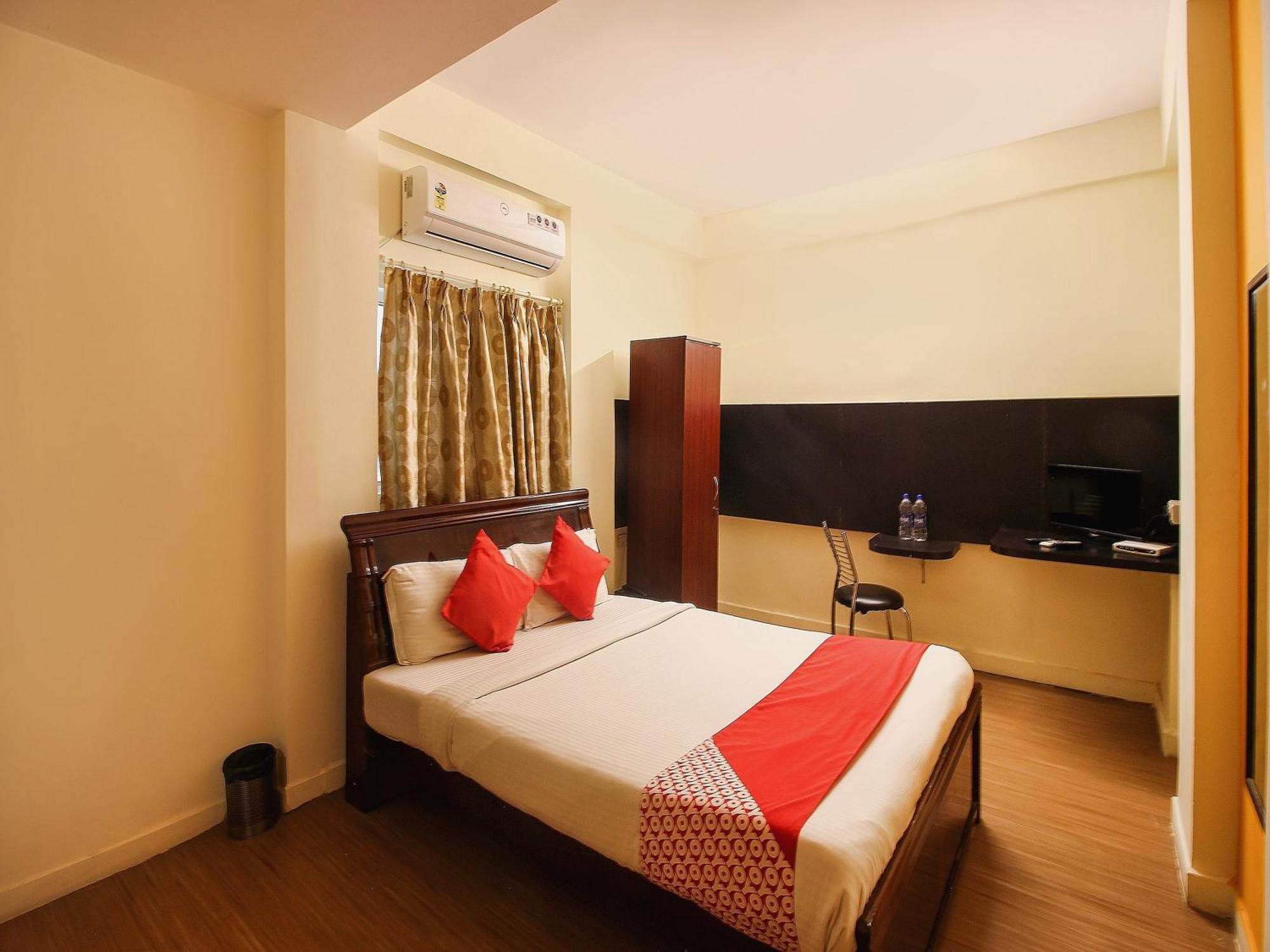 Super Collection O Begumpet Formerly Alpine Glow Sunrise Hyderabad Bagian luar foto